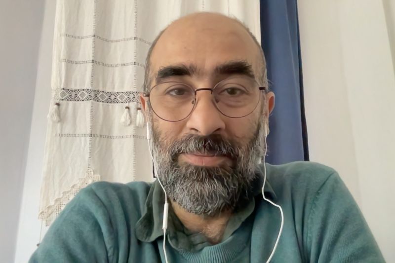 کامیار هوبخت